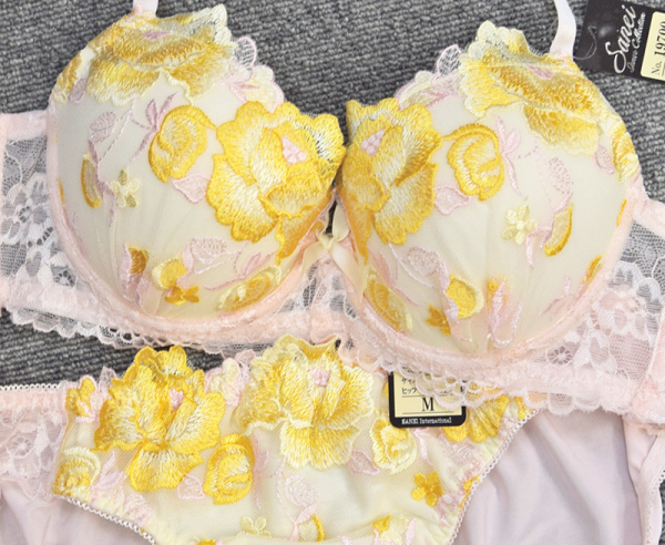 99700(ノンワイヤー) 脇高ビビットフラワー