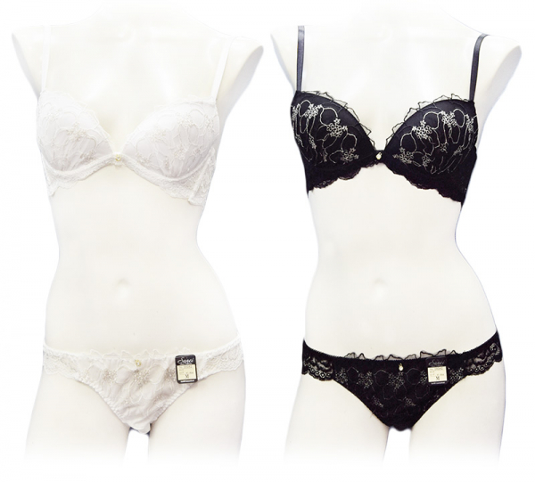 90582(ノンワイヤー)　脇高シックエレガンスフラワー