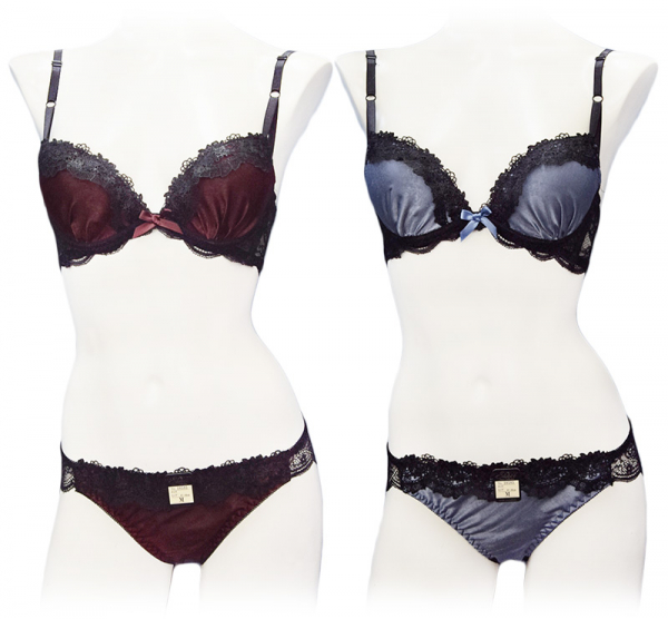 10585EF　脇高ゴージャスフラワー