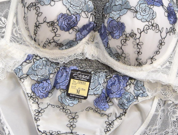 10608.10608EF.10608GHI 脇高ゴージャスローズ刺繍