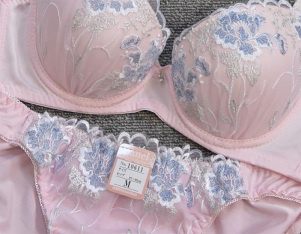 10611　脇高エレガンスリリー　90611(ノンワイヤー)