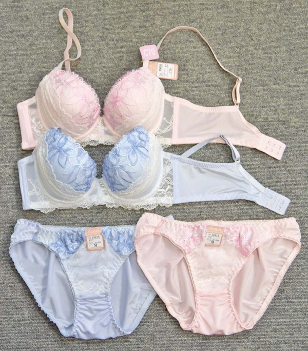 10616　脇高レーシィフラワー　90616(ノンワイヤー)