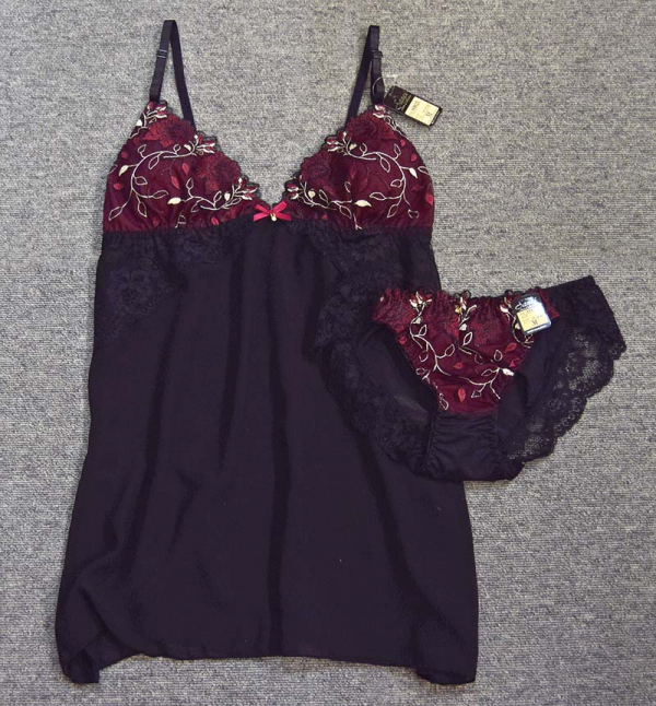 80621　脇高エレガンスローズ キャミソール＆レース