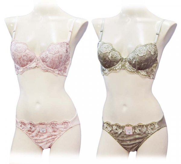 90619（ノンワイヤー）　ガーリーフラワー刺繍