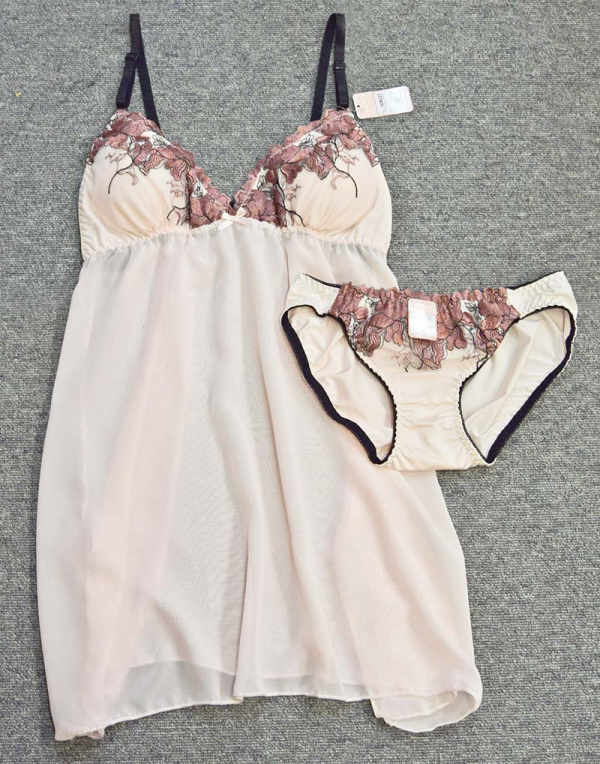 80633 脇高ホットブロッサム キャミソール&ショーツ