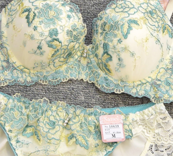 10639　脇高キューティーフラワー　90639(ノンワイヤー)