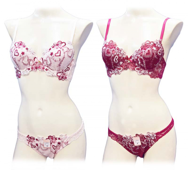 10494EF　脇高ラインハート刺繍