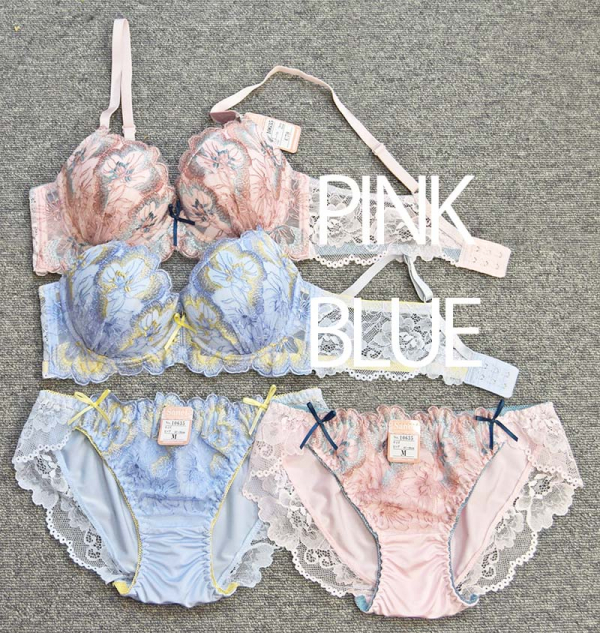 90635（ノンワイヤー）　脇高ライトフラワー