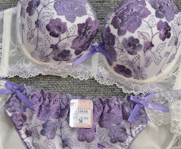 10646.10646EF　脇高ライツフラワー刺繍　90646(ノンワイヤー)